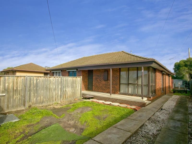 28 Atami Crescent, Corio VIC 3214