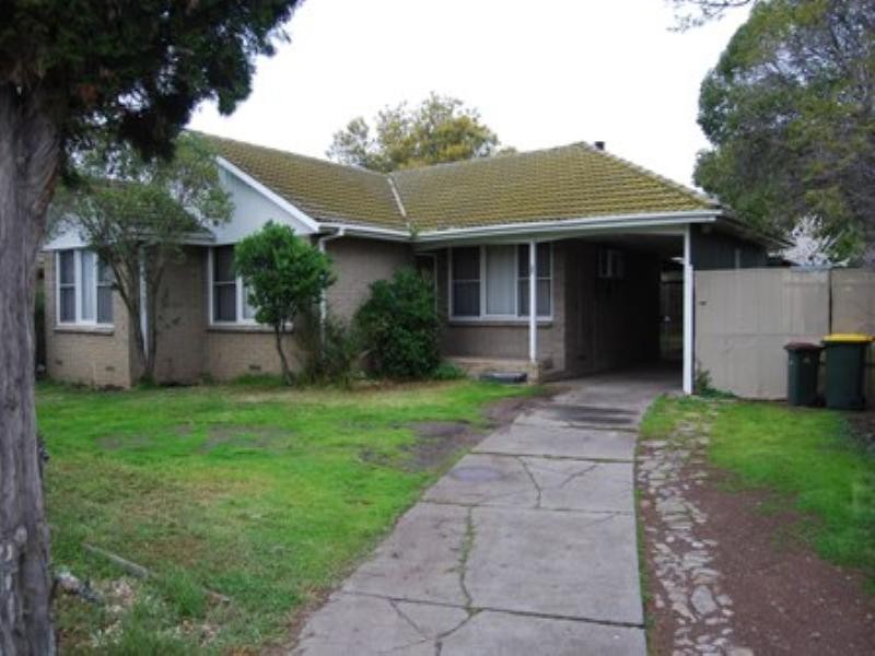 26 Pine Avenue, North Shore VIC 3214