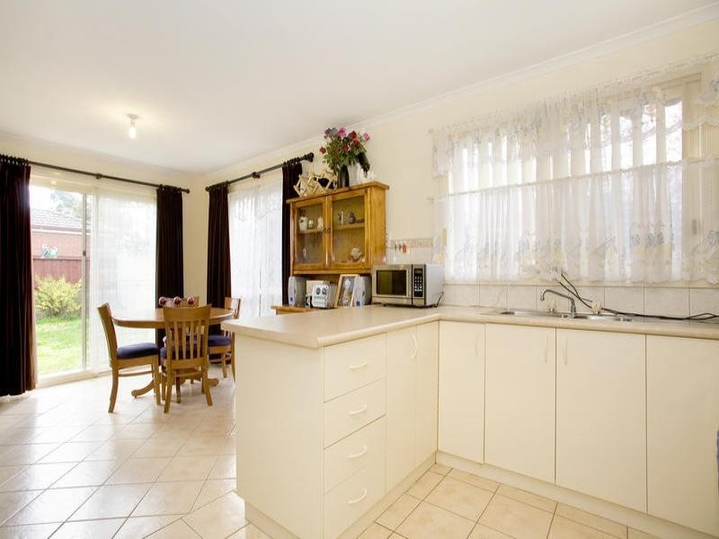 2/178 Matthews Road, Corio VIC 3214