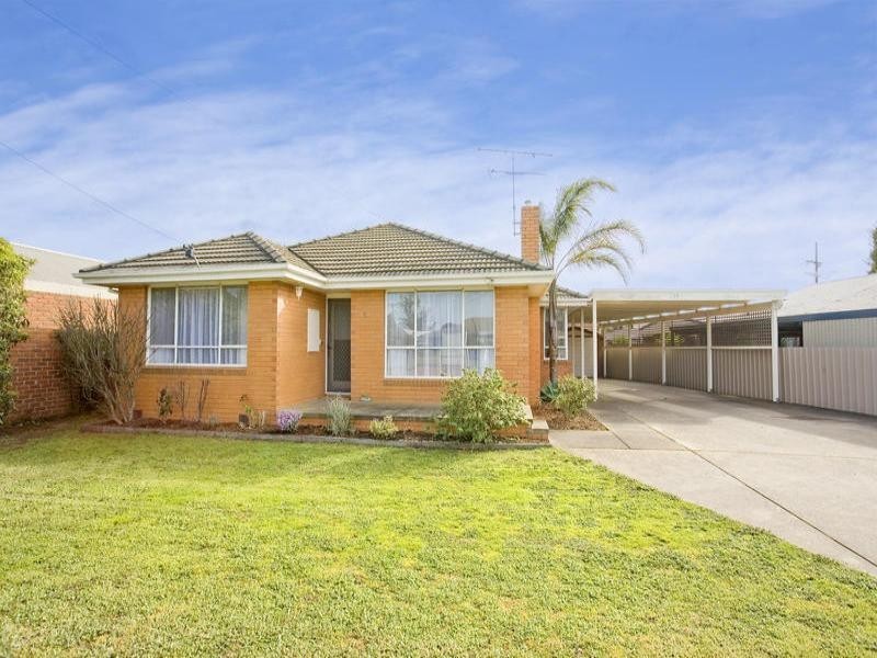 15 Swan Street, Lara VIC 3212