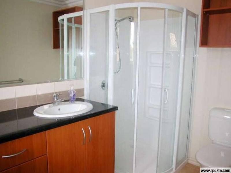 22 Lara Boulevard, Lara VIC 3212