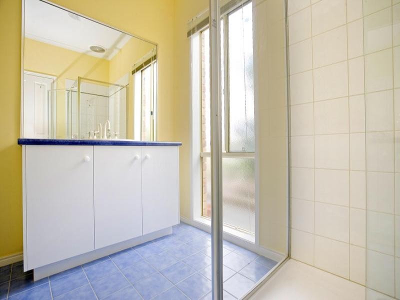 20 Viewbank Rise, Lovely Banks VIC 3221