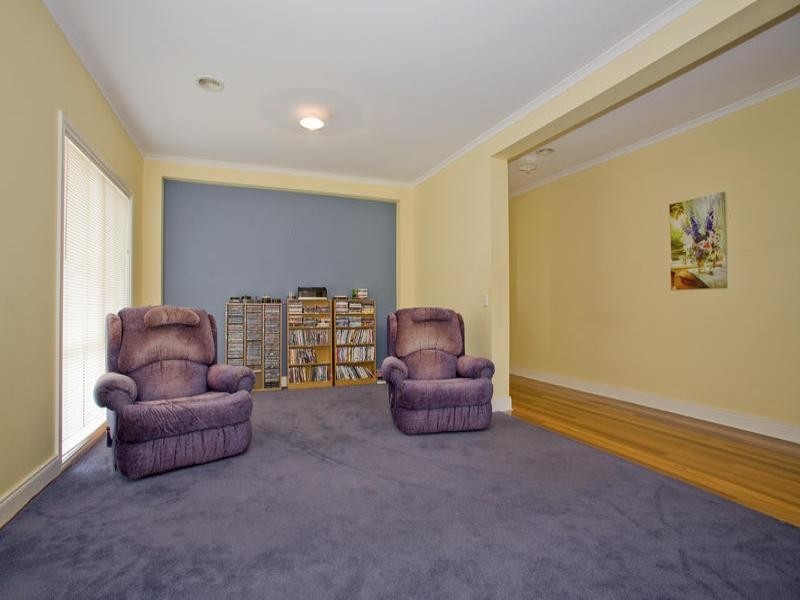 20 Viewbank Rise, Lovely Banks VIC 3221