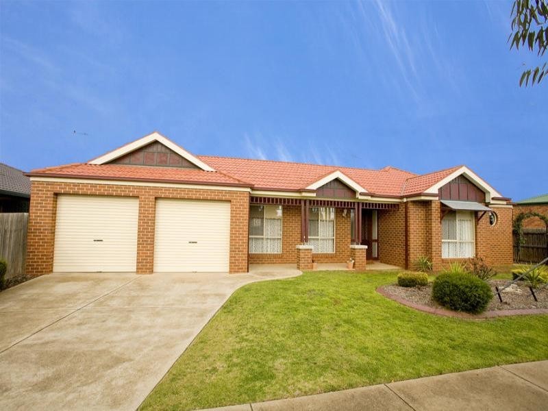 12 Canterbury Road East, Lara VIC 3212