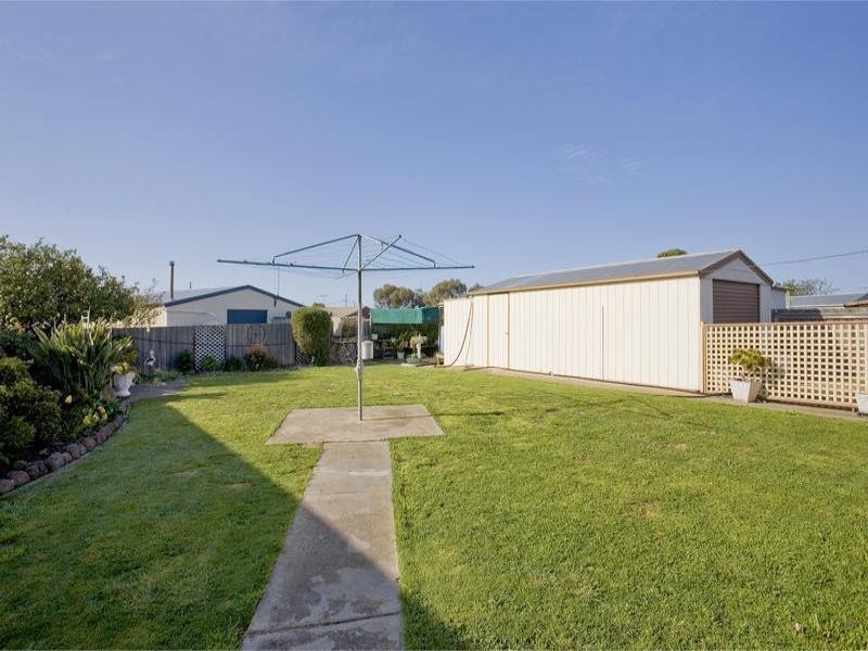 60 Cloverdale Drive, Corio VIC 3214