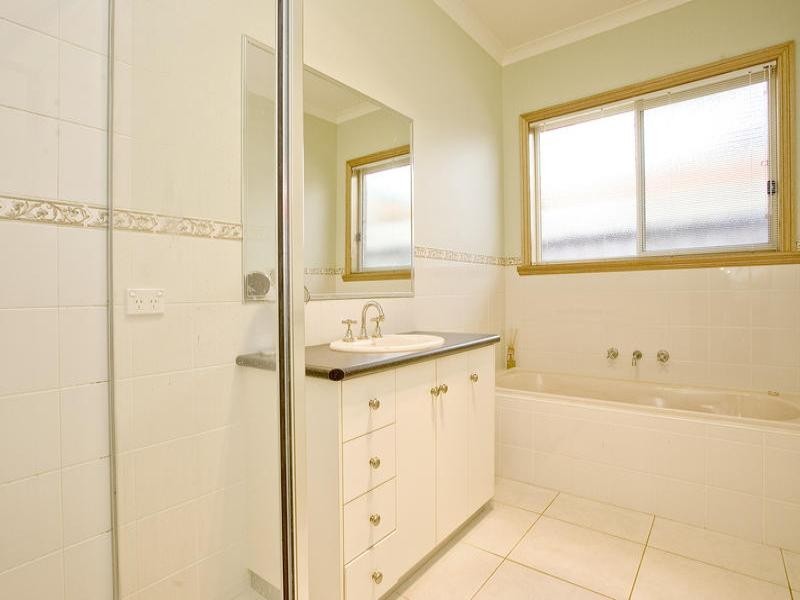 7 Maria Court, Lara VIC 3212