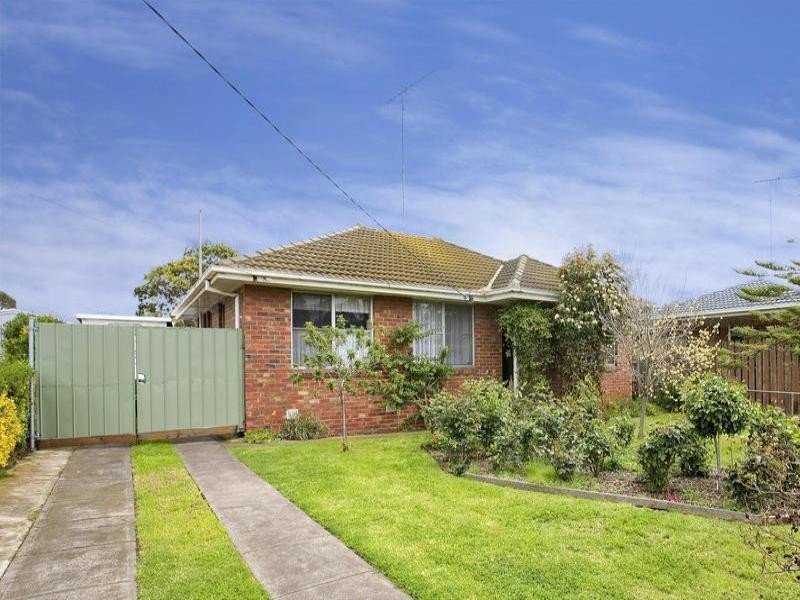 135 Station Street, Norlane VIC 3214