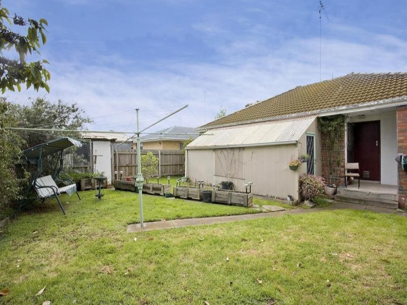 135 Station Street, Norlane VIC 3214