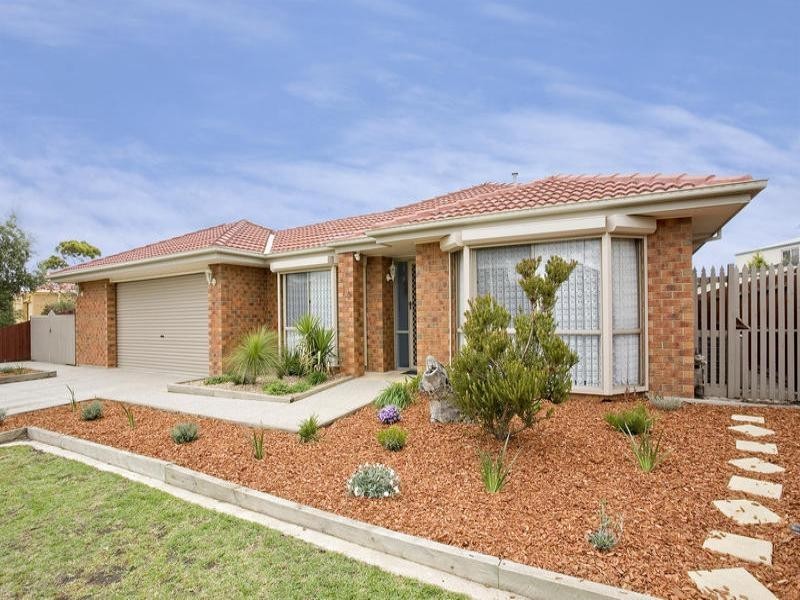 14 Cumberland Drive, Lara VIC 3212