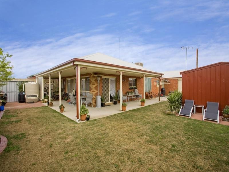 10 Nivek Court, St Albans Park VIC 3219