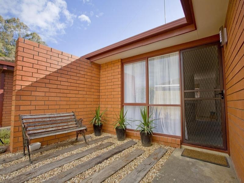 2/30 Matlock Street, Herne Hill VIC 3218