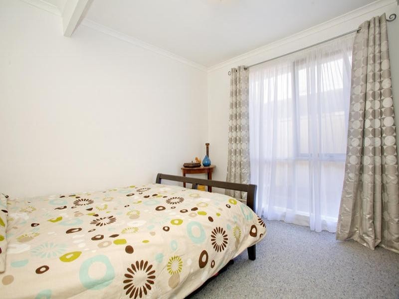 2/30 Matlock Street, Herne Hill VIC 3218