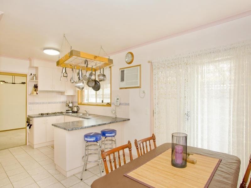 25 Clover Street, Lara VIC 3212