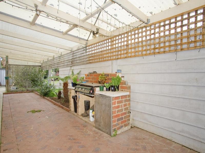 25 Clover Street, Lara VIC 3212