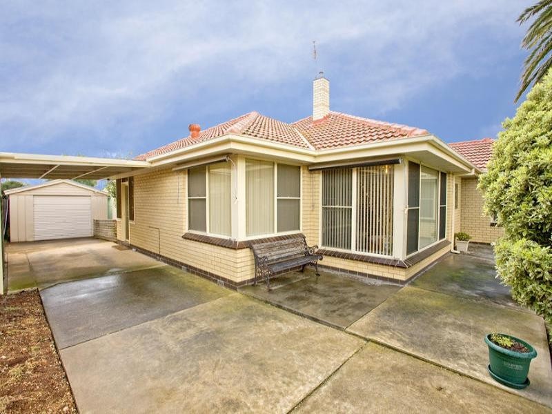 10 Looker Street, Lara VIC 3212