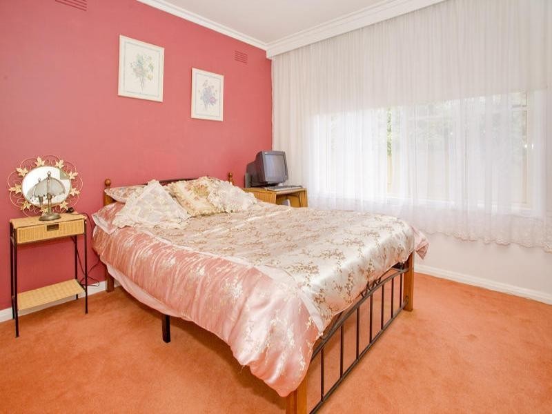 10 Looker Street, Lara VIC 3212