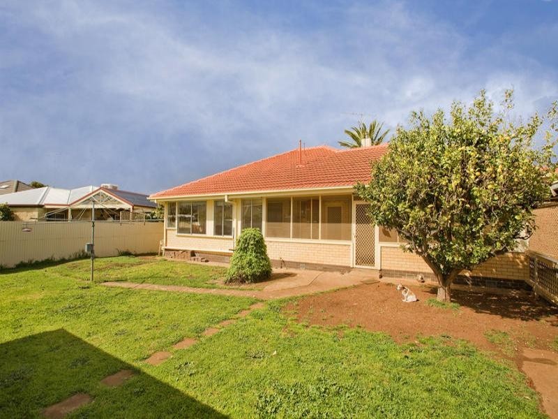 10 Looker Street, Lara VIC 3212