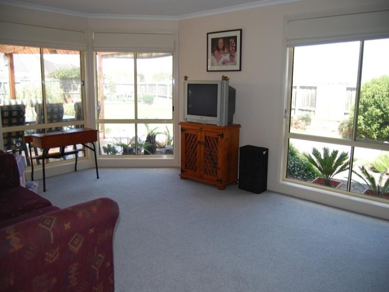 15 Mungari Court, Lara VIC 3212