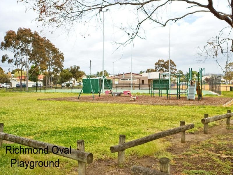 32 Grey Street, East Geelong VIC 3219