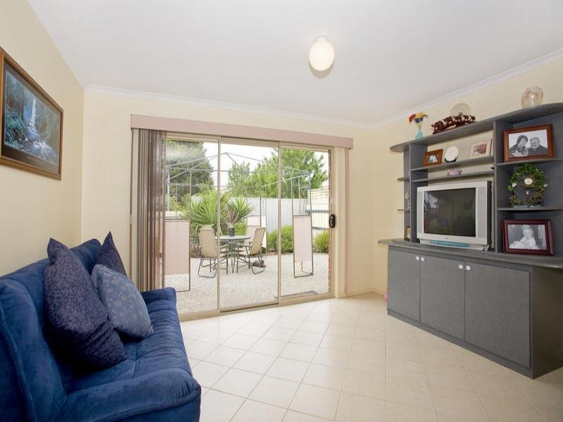 10 Redleaf Close, Lara VIC 3212