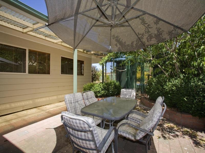 17 Station Lake Road, Lara VIC 3212