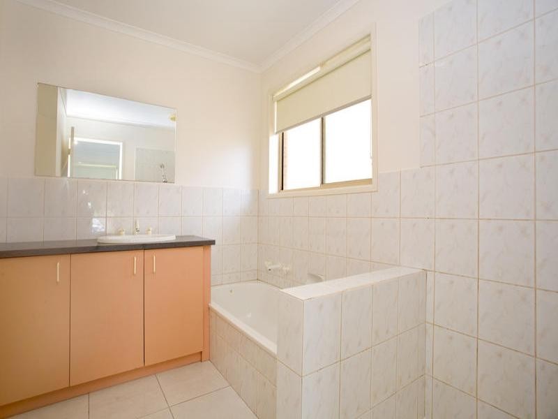 1/61 Dandarriga Drive, Clifton Springs VIC 3222