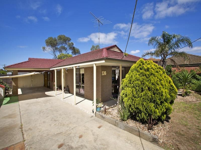 136 McClelland Avenue, Lara VIC 3212