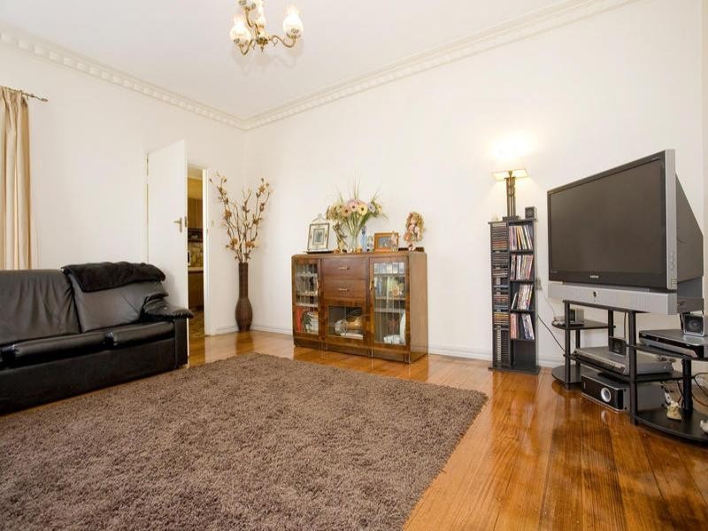 2 Looker Street, Lara VIC 3212