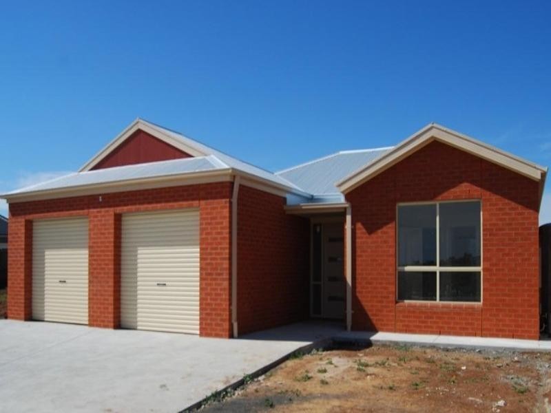 4 Merger Court, Lara VIC 3212