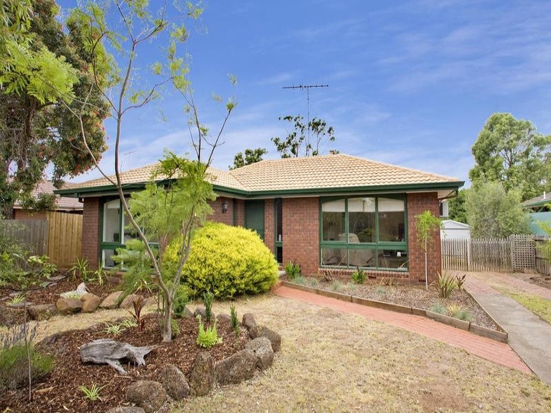 24 Sheeran Crescent, Lara VIC 3212