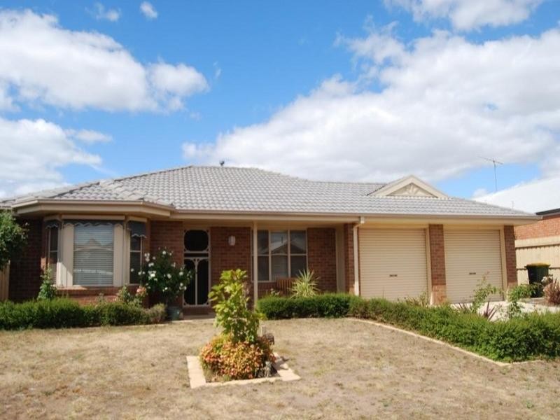 26 Country Gardens Drive, Lara VIC 3212