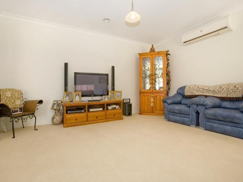 6 McSal Street, Lovely Banks VIC 3221