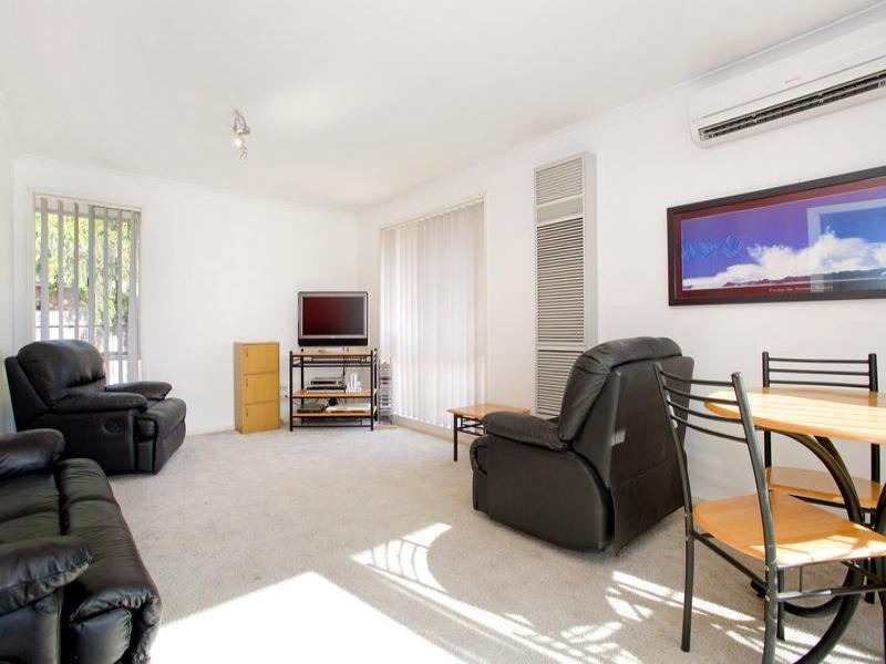 1/11 Conole Court, Lara VIC 3212