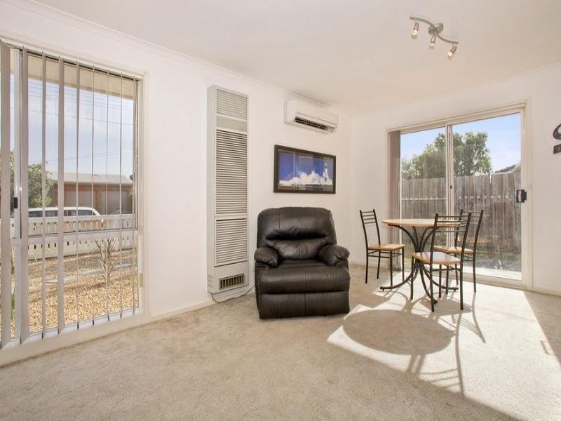 1/11 Conole Court, Lara VIC 3212