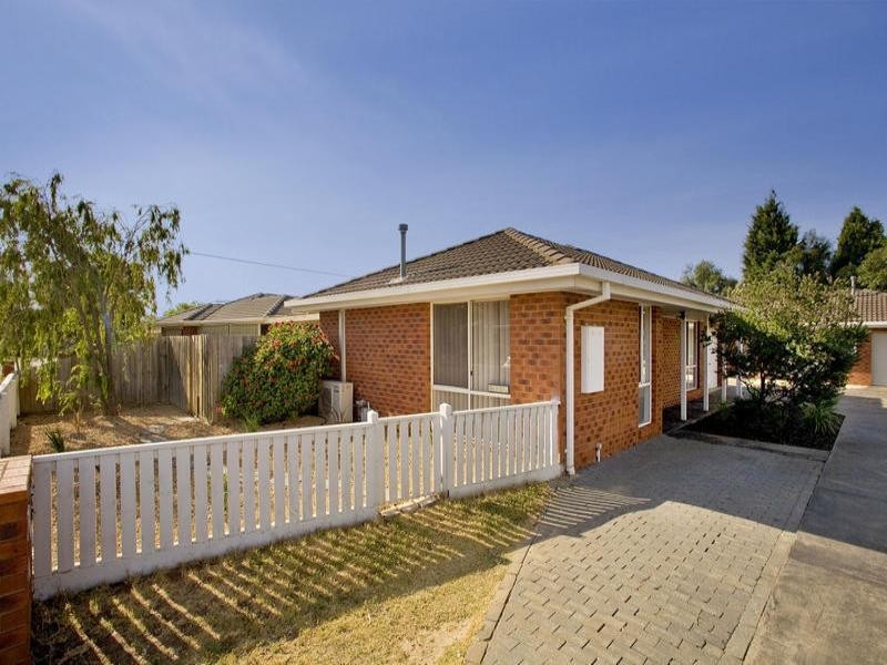 1/11 Conole Court, Lara VIC 3212