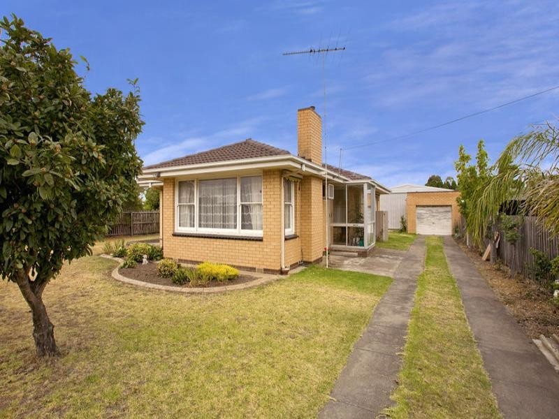 20 Station Lake Road, Lara VIC 3212