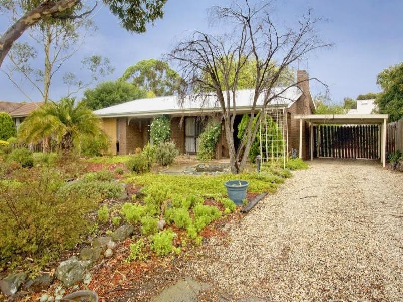 2 Lorikeet Lane, Lara VIC 3212