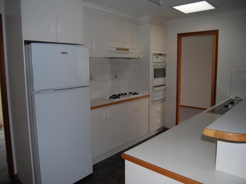 2 Colt Court, Corio VIC 3214