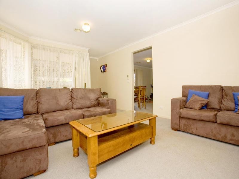 23 Kantara Crescent, Lara VIC 3212