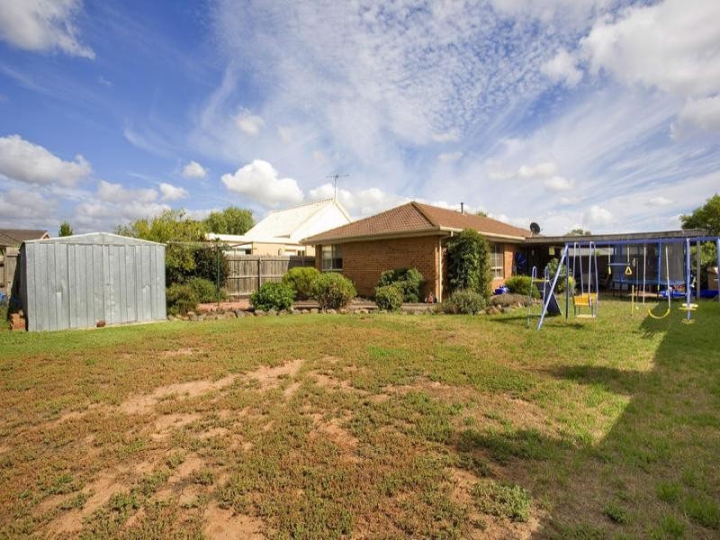 23 Kantara Crescent, Lara VIC 3212