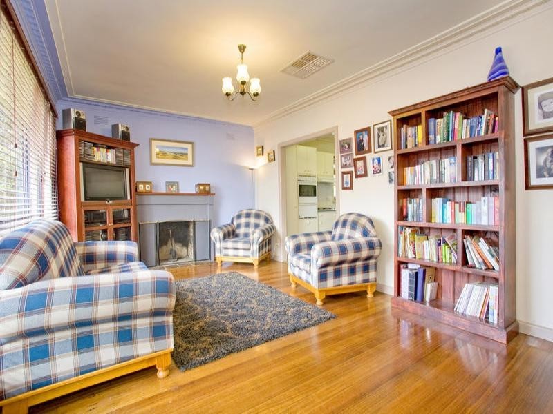 21 Swan Street, Lara VIC 3212