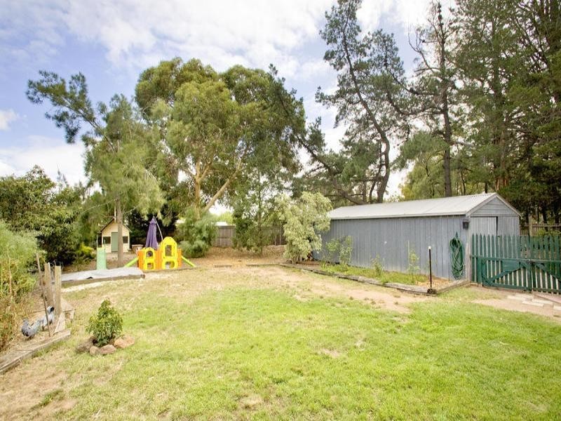 21 Swan Street, Lara VIC 3212