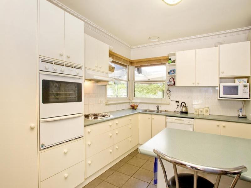 21 Swan Street, Lara VIC 3212