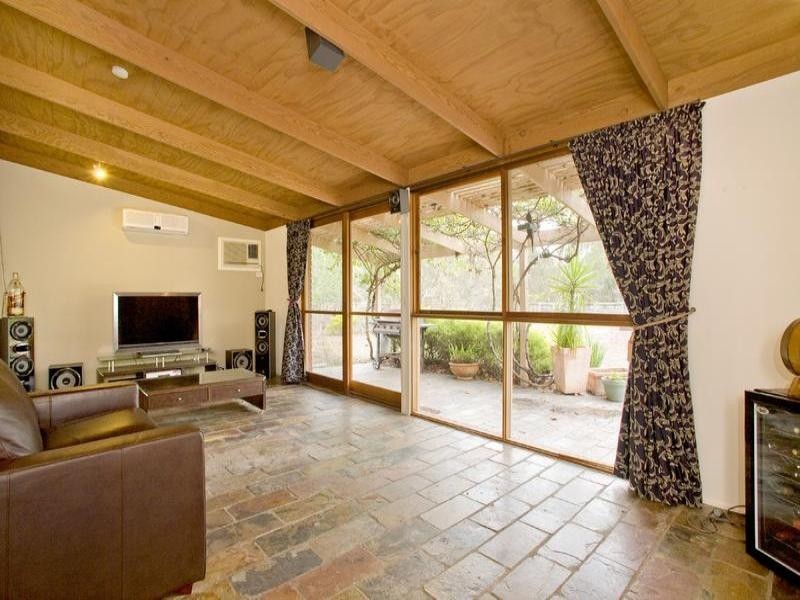 290 Flinders Avenue, Lara VIC 3212