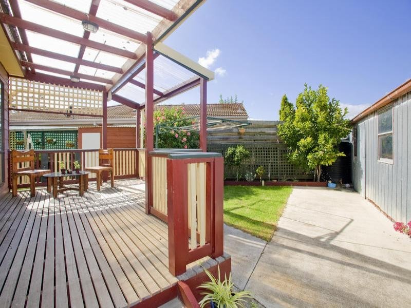 39 Koscuisko Avenue, Corio VIC 3214