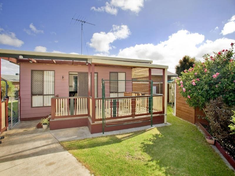 39 Koscuisko Avenue, Corio VIC 3214