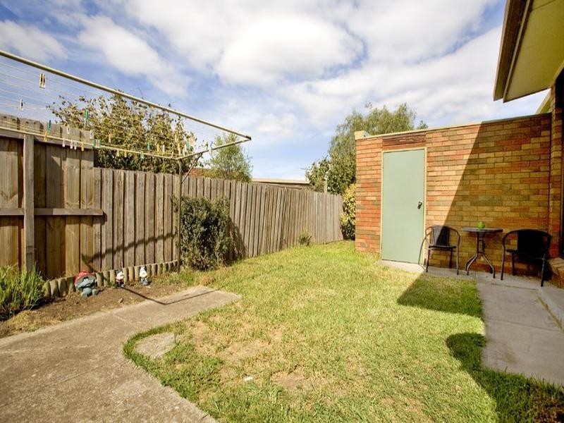 3/9 Beverley Crescent, Lara VIC 3212