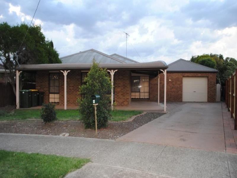4 Carapunga Court, Corio VIC 3214