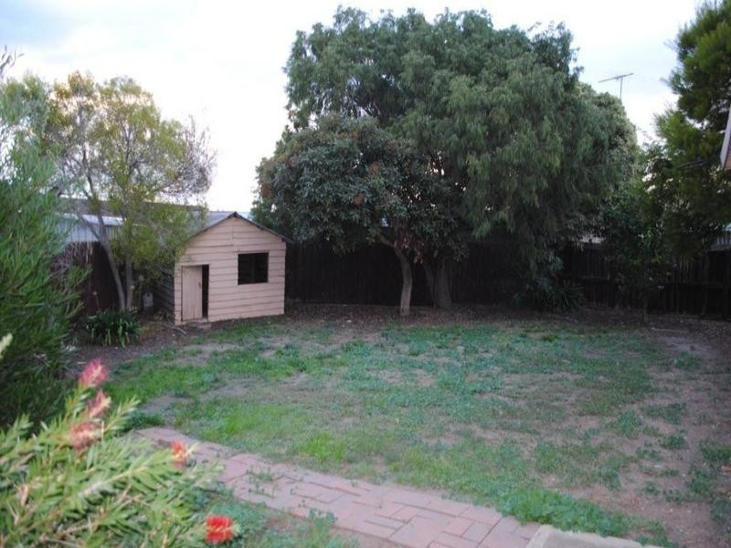 4 Carapunga Court, Corio VIC 3214