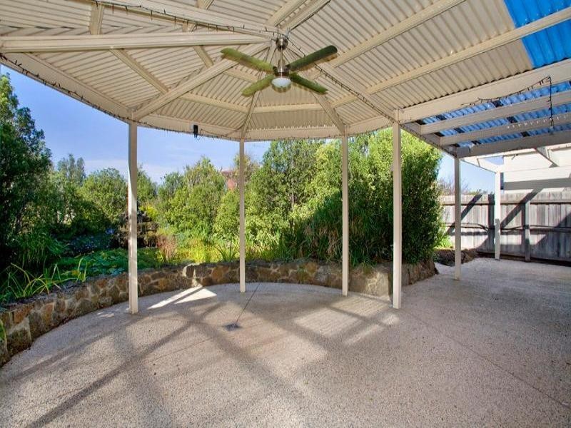 7 Lake Road, Lara VIC 3212